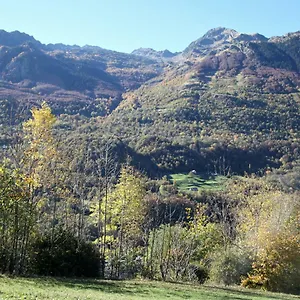  Maison d'hôtes Roulottes Montagne Pyrenees France